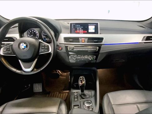 Used 2022 BMW X1 sDrive28i w/ Convenience Package image 9