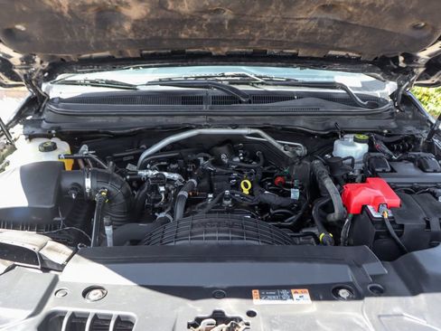 Used 2021 Ford Ranger XLT w/ Equipment Group 301A Mid AWD/4WD image 12