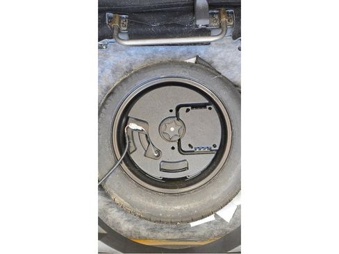 Used 2023 Nissan Rogue SV w/ SV Premium Package FWD image 15