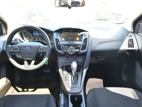 Used 2017 Ford Focus SEL FWD image 27