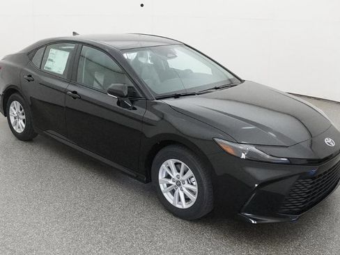 New 2026 Toyota Camry LE FWD image 11