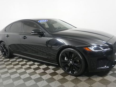 Used 2024 Jaguar XF R-Dynamic SE AWD/4WD image 1