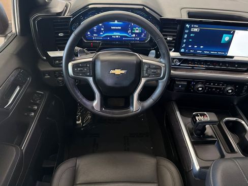 Used 2024 Chevrolet Silverado 1500 LTZ w/ Technology Package AWD/4WD image 15