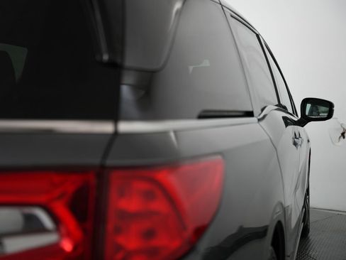 Used 2018 Honda Odyssey Elite image 63