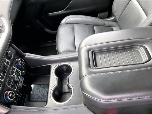 Used 2023 Chevrolet Tahoe LT AWD/4WD image 18