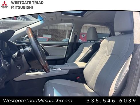 Used 2019 Lexus RX 350 AWD w/ Navigation Package image 7