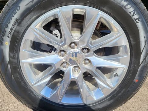 Used 2022 Chevrolet Silverado 1500 LTZ AWD/4WD image 14