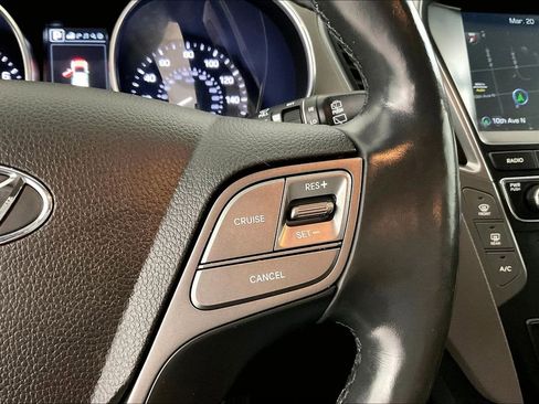 Used 2018 Hyundai Santa Fe SE Ultimate image 12