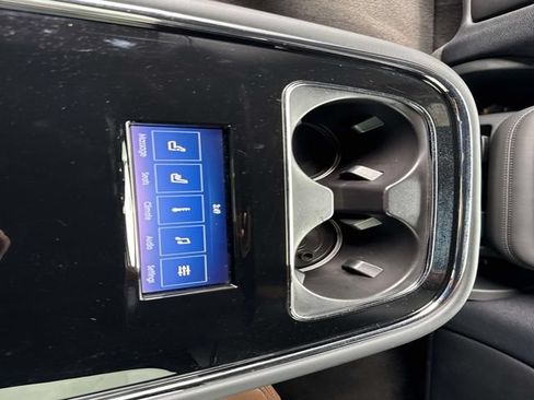 Certified 2024 Lincoln Navigator Reserve AWD/4WD image 19
