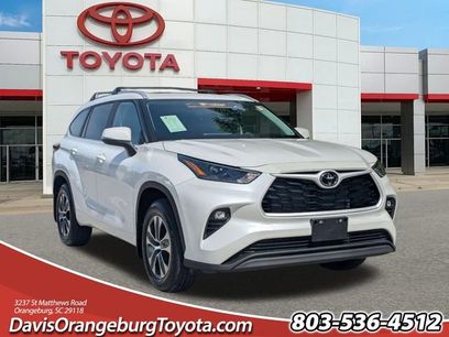 Certified 2025 Toyota Highlander XLE