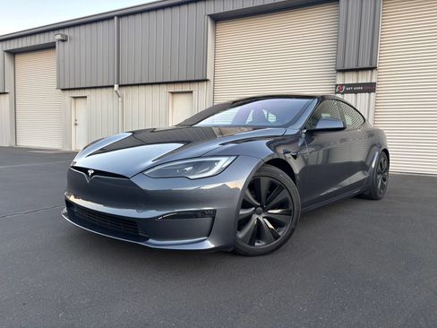 Used 2023 Tesla Model S AWD/4WD image 4