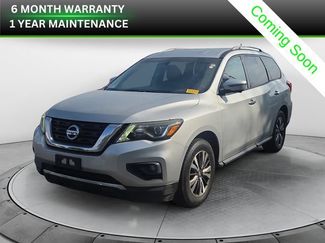 Used 2017 Nissan Pathfinder SL AWD/4WD video 1