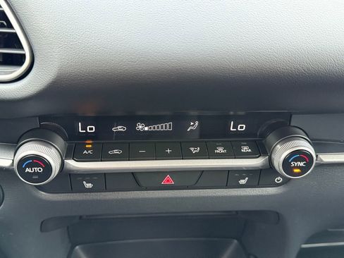 New 2026 MAZDA CX-30 AWD 2.5 S w/ Select Sport Pkg image 17