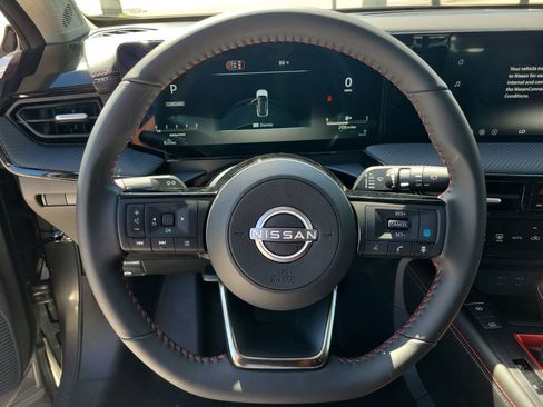 New 2026 Nissan Kicks SR FWD image 23