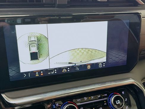 Used 2024 GMC Sierra 1500 Denali Ultimate image 19