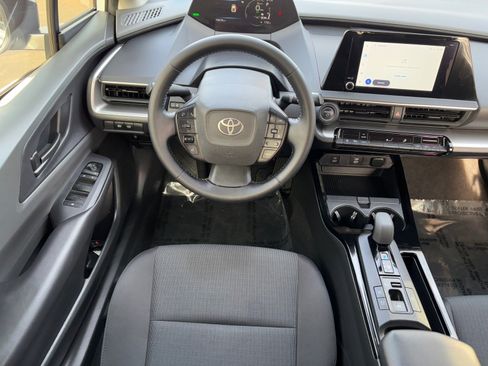 Used 2024 Toyota Prius LE image 16