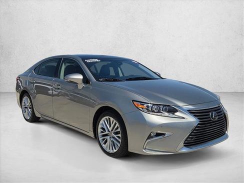 Used 2016 Lexus ES 350 FWD image 3