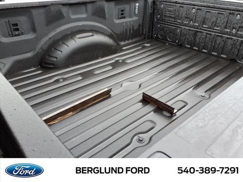 Used 2024 Ford F350 Lariat w/ Sport Appearance Package AWD/4WD image 17