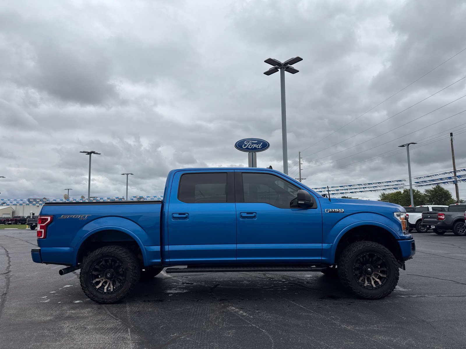 Used 2019 Ford F150 4x4 SuperCrew image 12