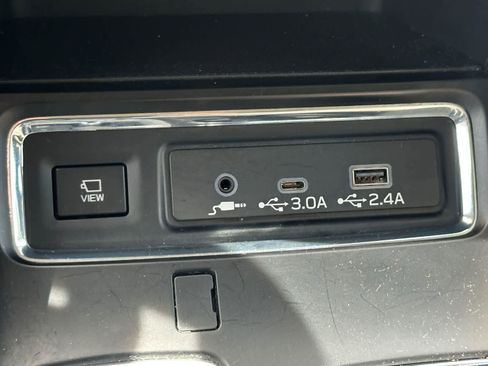Certified 2023 Subaru Ascent Limited w/ Technology Package AWD/4WD image 25