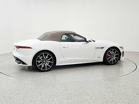 Certified 2024 Jaguar F-TYPE R AWD/4WD image 4
