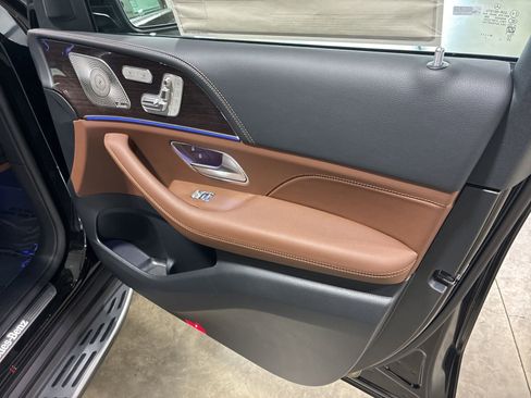 New 2026 Mercedes-Benz GLE 450 4MATIC image 11