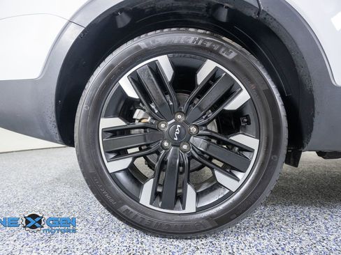 Used 2023 Kia Telluride SX AWD/4WD image 44