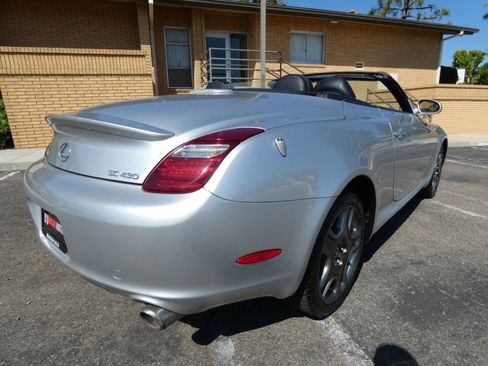 Used 2006 Lexus SC 430 Convertible RWD image 8