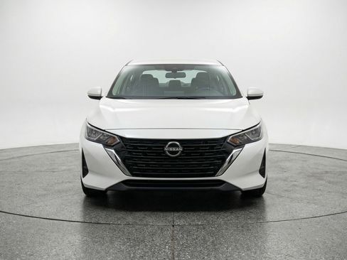 Used 2025 Nissan Sentra S image 2