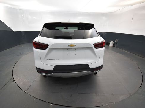 Used 2023 Chevrolet Blazer LT image 8