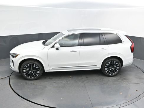 New 2026 Volvo XC90 B6 Plus AWD/4WD image 23