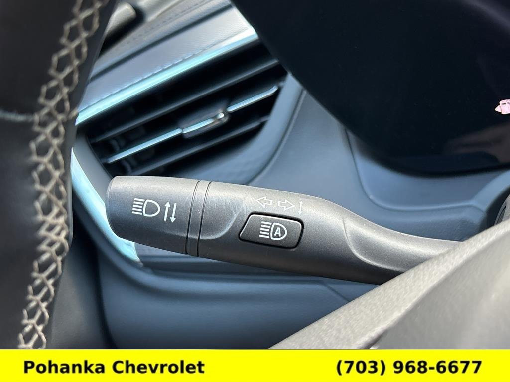 Certified 2024 Buick Encore GX Avenir AWD/4WD image 10