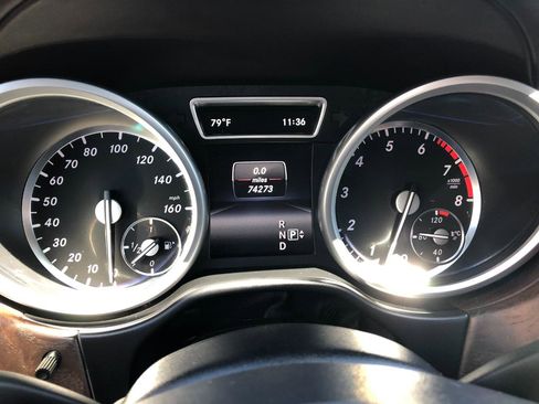 Used 2015 Mercedes-Benz ML 350 4MATIC image 23