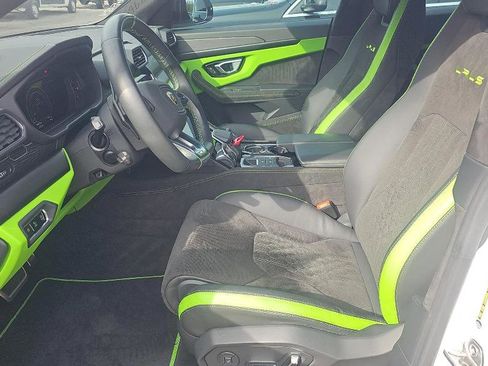 Used 2023 Lamborghini Urus S image 5