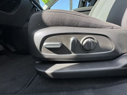 Used 2023 Chevrolet Blazer LT w/ Driver Confidence Package image 18