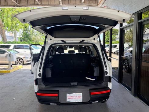 Used 2026 Hyundai Santa Fe SEL FWD image 19