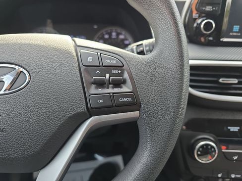 Used 2020 Hyundai Tucson Value w/ Winter Weather Package image 21