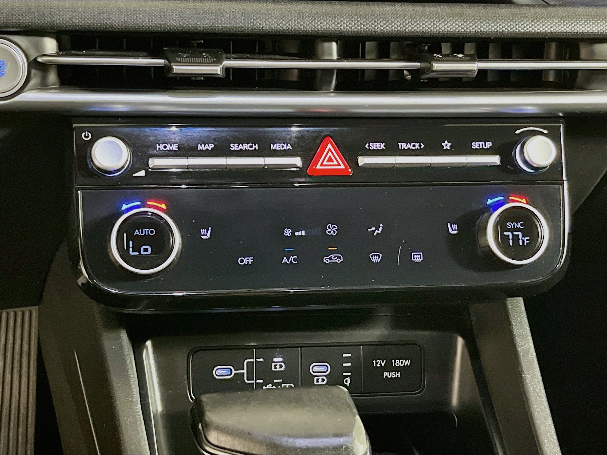 Used 2025 Hyundai Tucson SEL FWD image 26