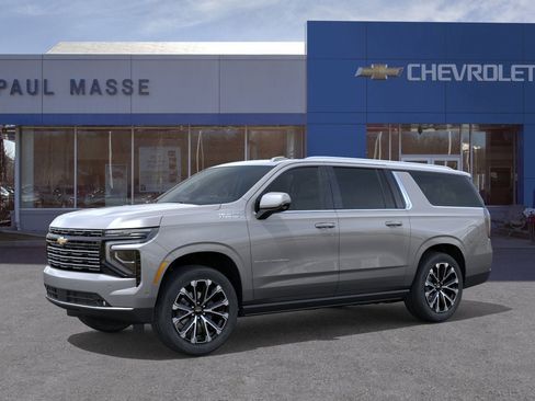 New 2026 Chevrolet Suburban High Country image 2