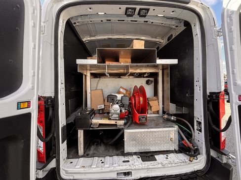 Used 2019 Ford Transit 250 148 Medium Roof image 27
