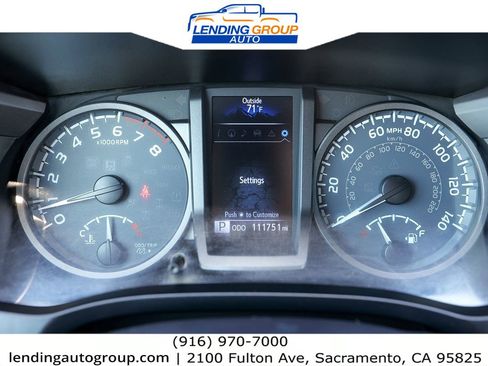 Used 2016 Toyota Tacoma TRD Sport image 21