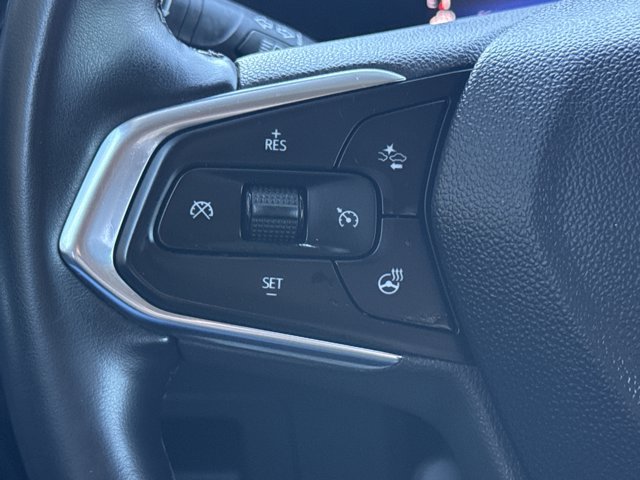 Used 2025 Chevrolet TrailBlazer LT w/ LT Cold Weather Package FWD image 20