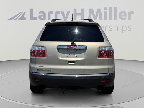 Used 2012 GMC Acadia SLT w/ LPO, 'HIT The Road' Package FWD image 4