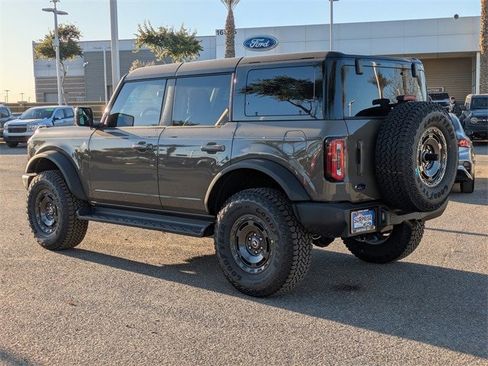 New 2025 Ford Bronco Outer Banks w/ Sasquatch Package image 5