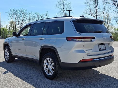 Used 2022 Jeep Grand Cherokee L Limited image 7