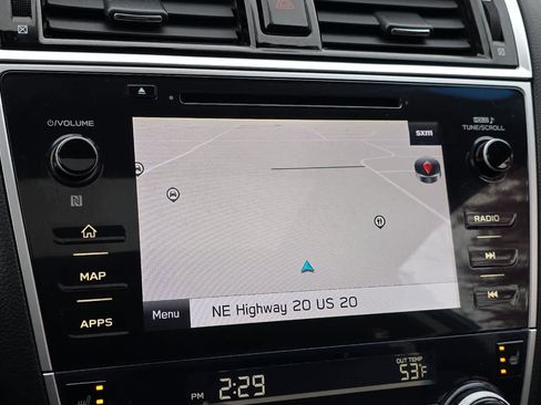 Used 2018 Subaru Outback 2.5i Limited image 21