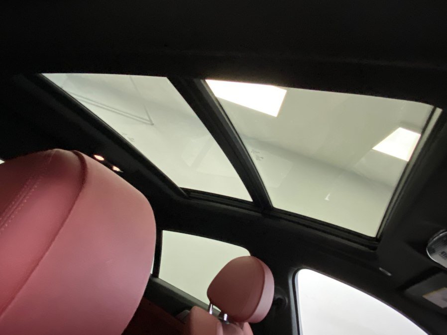 Used 2022 BMW X6 xDrive40i w/ M Sport Package AWD/4WD image 24