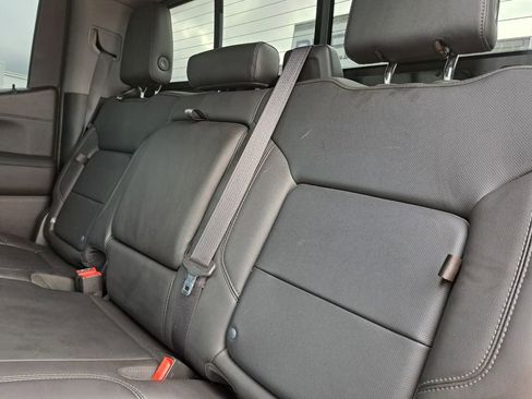 Used 2020 GMC Sierra 1500 SLT image 24