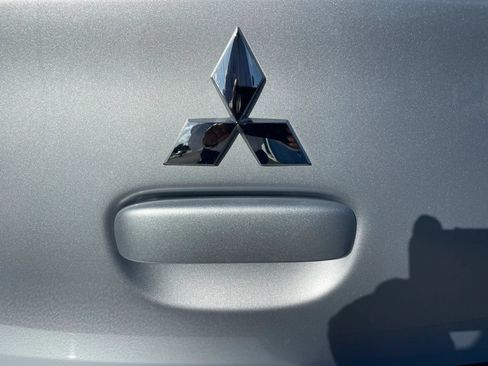 Used 2024 Mitsubishi Mirage ES FWD image 5