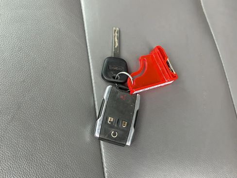 Used 2018 GMC Sierra 2500 SLT image 29